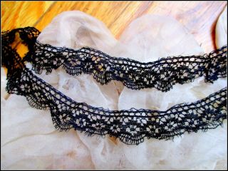 Delicate Antique Victorian 1900 French Bobbin Silk Lace Trim 37 " X 1 "