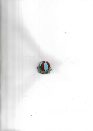 1929 Metal Lapel Badge Of Derry City Rare In Claret And Blue First Colours