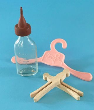 Vintage Tiny Tears Doll Bottle,  Clothes Pins Betsy Wetsy Dy - Dee Baby