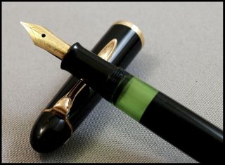 Very Rare Vintage Pelikan 140 Black And Gold Fountain Pen With A 14 C Ef Nib