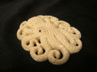 Very Unusual Hand Carved Scrimshaw Sculpture Of An Octopus In Buffalo Bone