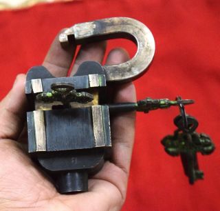Tricky Padlock Heavy Handmade Puzzle Safety Lock 6 Keys Antique Style Brass Bm44