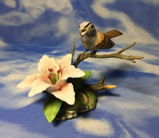 Rare Andrea By Sadek Porcelain Bird On Branch & Pink Lily Flower Figurine Rguc