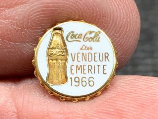 Coca - Cola Vendeur Emerite 1966 Vintage Rare 1/20 10k Gold Service Award Pin.