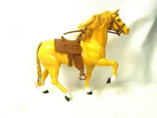 Vintage 1980 Mattel Barbie Dallas Golden Palomino Dream Horse W/ Saddle/bridle