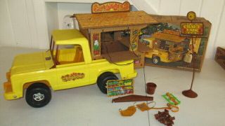 Vintage Mattel Sunshine Family Van With Piggyback Shack And Accessories