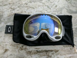 Oakley A Frame Ski/snowboard Goggles Gray Frame With Rare Diamond Strap