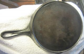 Antique Wapak Oneta Cast Iron Skillet,  Pan 7 B,  With Heat Ring,  9.  25 " Across Od