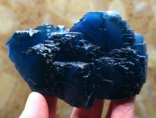 190.  5g Rare Transparent Blue Cube Fluorite Crystal Mineral Specimen/china