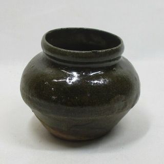 D910: Real Old Japanese Karatsu Pottery Small Pot With Very Good Atmosphere