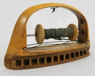 Vintage Primitive Weaving Loom Shuttle Wood With Thread Spool 5 3/8 "