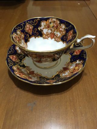 Royal Albert Heirloom Teacup And Saucer Vintage England Bone China