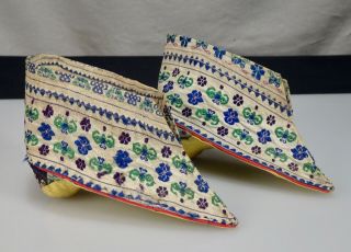 Antique Chinese Silk Embroidered Bound Feet Shoes - 55628
