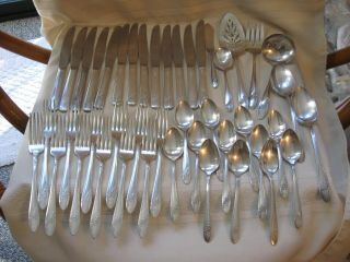 Oneida Tudor Community Silverplate Queen Bess Ii Knives Forks Spoons Servers 44p
