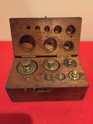 Antique Complete Small Wood Box Set 8 Brass Pharmacy Weights Scale Balance A20