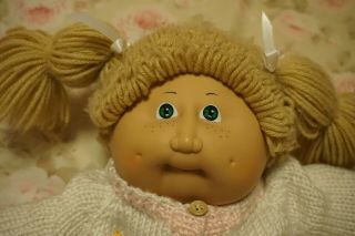 Vintage 1984 Cabbage Patch Doll W/freckles