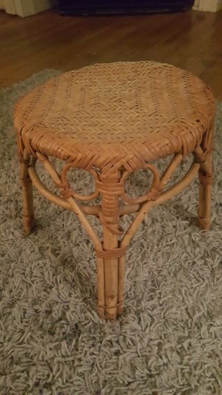Vintage Wicker/rattan Round Step Stool/footstool 12 " X 12 " Check Pics