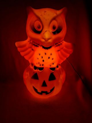 Rare: Vintage Halloween Blow Mold Owl On Pumpkin Light Up