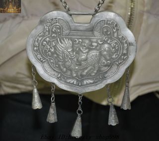 Collect Old Chinese Tibetan Silver Kirin Beast Bell Peace lock amulet necklace 2