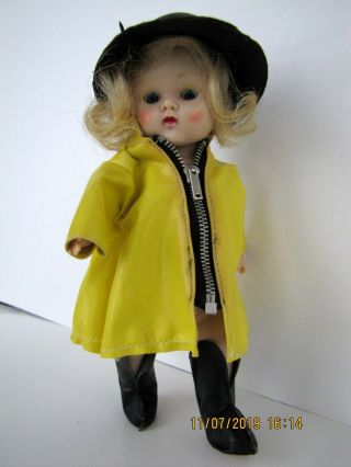 Vintage Strung Blonde Ginny Doll In Talon Zipper Outfit 75