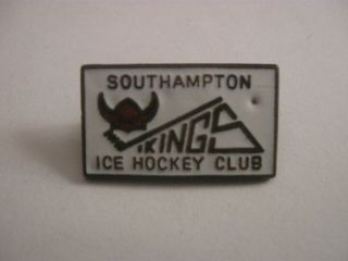 Rare Old Southampton Vikings Ice Hockey Club Enamel Brooch Pin Badge