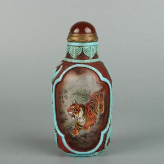 Chinese Exquisite Handmade Tiger Inside Painting Glass Snuff Bottle