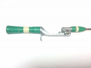 Vintage Rare Orchard Industries Inc.  Green/white Action - Rod Square Steel Rod