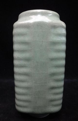 Very Fine Rare Old Chinese Green Glaze Porcelain Vase