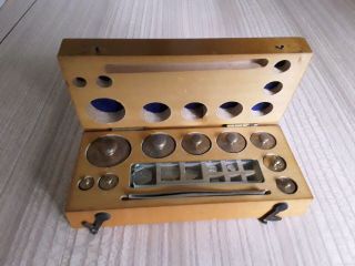 Vintage Scientific Weights In Wood Box