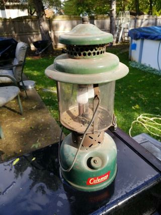 Vintage 1952 Coleman 220e Lantern Made In The Usa