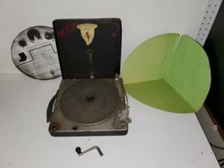 Antique/vintage 1922 Polly Portable Phonograph 78rpm Record Player In Case
