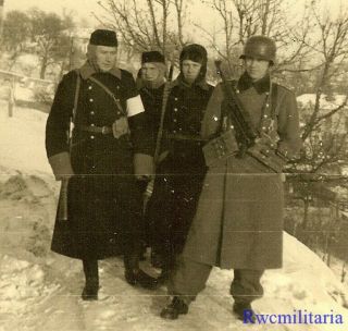 Rare German Schutzpolizei Officer In Winter W/ Mp - 40 Sub - Mg & Hilfspolizei