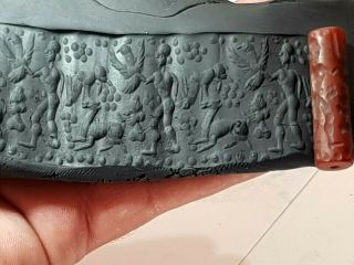 Extremely Rare Ancient Carnelia Cylinder Seal 300 Bc.  Detail 5,  9 Gr.  35 Mm