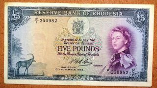 Reserve Bank Of Rhodesia Queen Ii 5 Pounds 10 - 11 - 1964 Very Fine Plus Rare.