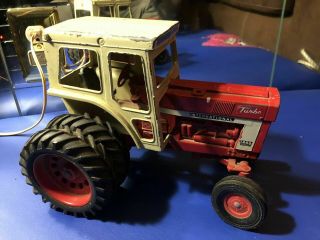 Vintage Ertl 1/16 Die Cast Metal 1466 International Tractor Toy - Rare &awesome