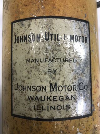 Vintage Johnson Utilimotor Oil&Gas Fuel Mixing Can/Tin Rare spout Yellow Maytag 2