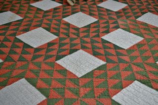 Antique 19th C Red & Green Oceans Wave Hand Stitched Quilt 3