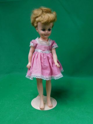 Vintage Vogue 1957 Jill Doll Sleep Eyes With Stand