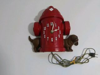 Rare Vintage Spartus Electric Wall Clock Fire Hydrant & Tail Wagging Dog