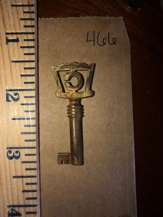Columbia Phonograph cabinet KEY Antique Vintage hollow barrel C in bow 3
