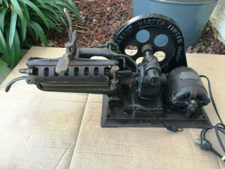 Rare Vintage Cast Iron Electric Flutter Maxant Master Motor Iron