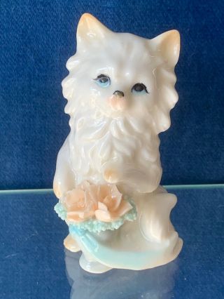 Vintage White Persian Cat Kitten In Roses Porcelain Figurine Rare Find 4/2 ❤️m13