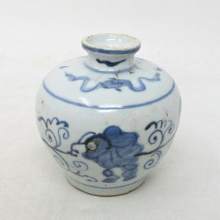 A646: Chinese Small Vase Of Old Blue - And - White Porcelain With Appropriate Tone