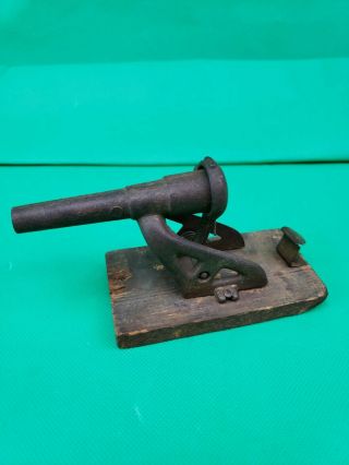 Antique Cast Iron Toy Canon Cap Gun