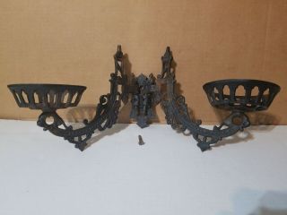 Antique Ornate Cast Iron Double Oil Lamp Holder Sconce With Wall Bracket
