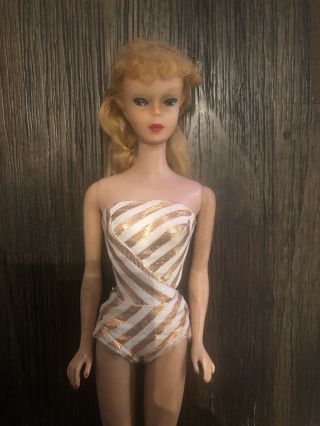 Vintage 1961 BLONDE 5 BARBIE DOLL in Barbie Swim Suit 2