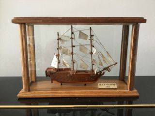 Antique Vintage H.  M.  S Victory Ship Boat Model Display Case Ornament Decor