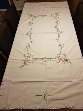 Large Vintage Embroidered Tablecloth 124cm X 160cm