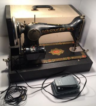 Antique Singer Sewing Machine With Case And Pedal Serial G7583325