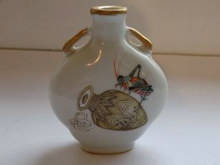 Chinese Porcelain Snuff Bottle Beautifully Hand Painted Locust Insects Base Mark